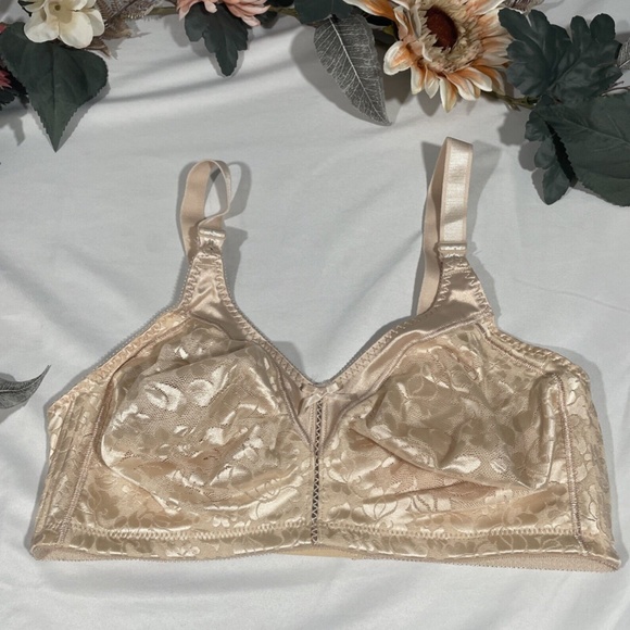 NEW BALI [ 38D ] Double Support Spa‎ Closure Wireless Bra in Nude - Picture 3 of 11